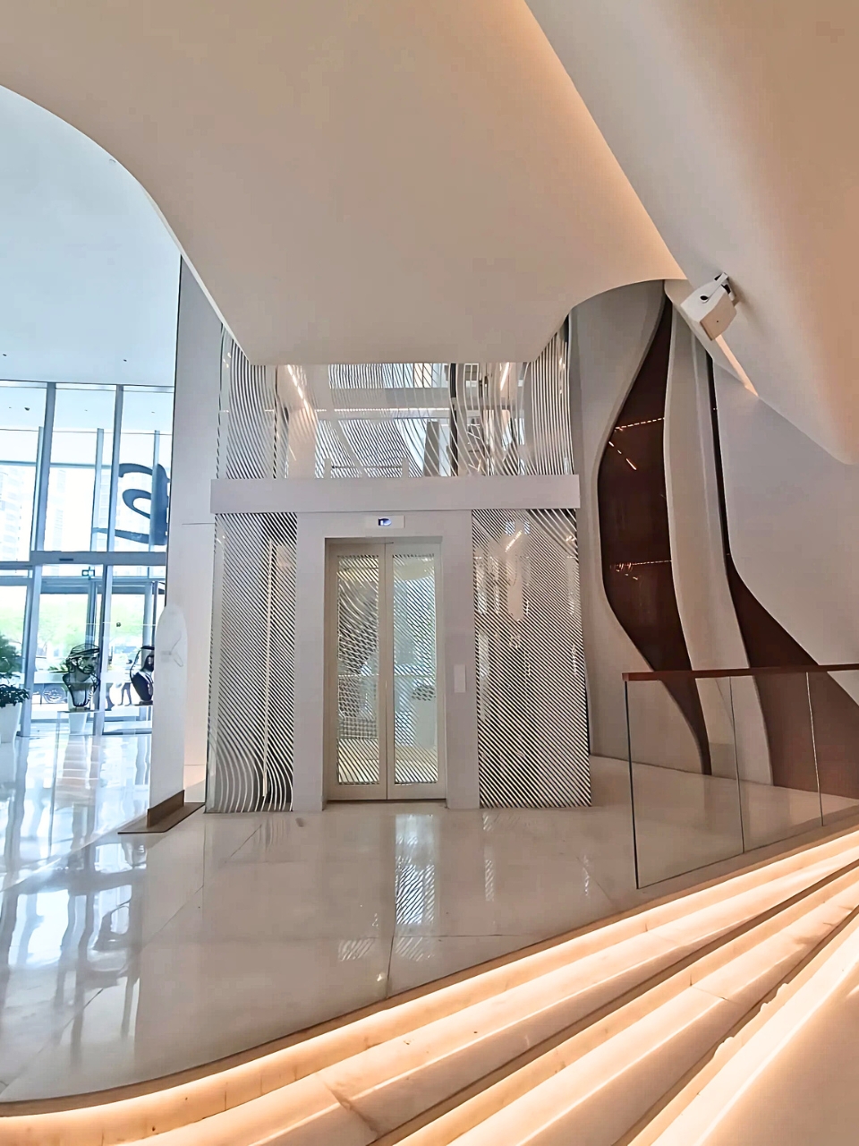 https://doppler.gr/wp-content/uploads/2023/07/Doppler-Opus-Dubai-1.jpg