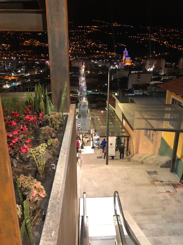 https://doppler.gr/wp-content/uploads/2024/02/Doppler-Panoramic-Elevator-Quito-1.jpg