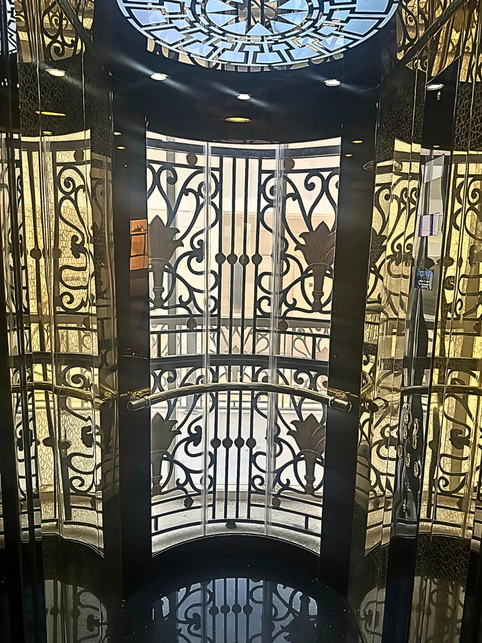 https://doppler.gr/wp-content/uploads/2025/06/Doppler-Dubai-41765-3.jpg